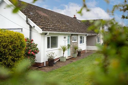 The Willows - 2 Bedroom Cottage - Oxwich