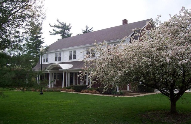 The Woodford Inn