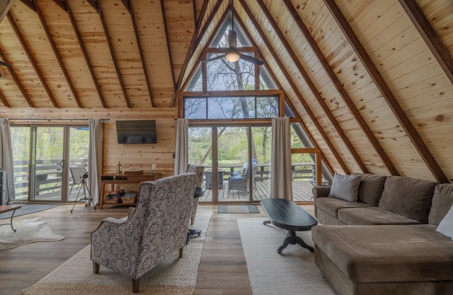 The Woodlake Chalet by Innsbrook Vacations!
