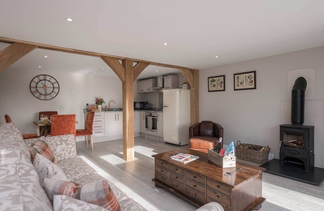 1 bedroom accommodation in Ubbeston, near Halesworth