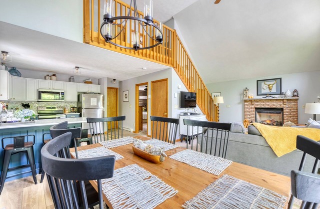 🌞🌞🌞Chalet d'étage ouvert Chalet avec un immense jeu dans la communauté Hideout🌞🌞🌞