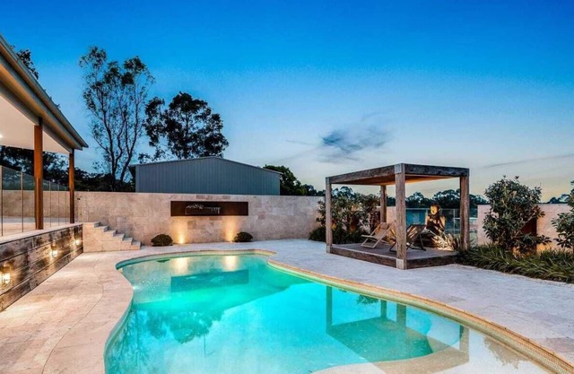The Yardview Modern Escape