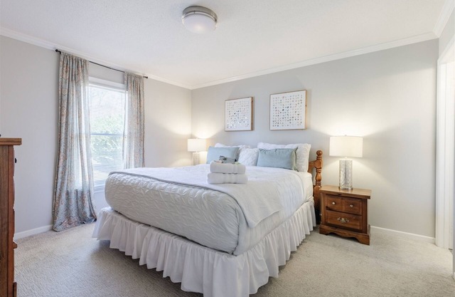 The Yellow Cottage | 3 Bed, 2 Bath