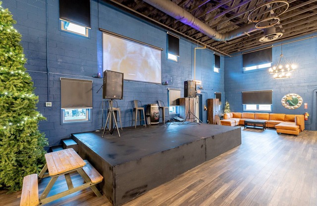 Theatre and Treehouse Arcade at Rock Spring Resort