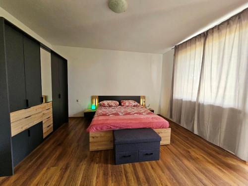 TheHorizon Room