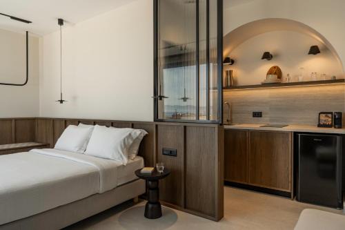 Thelèsi Apartments, 100m from the beach