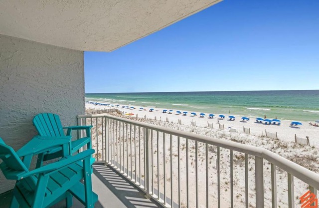 Therapeutic Coastal Vibe Gulf Front Studio Condo