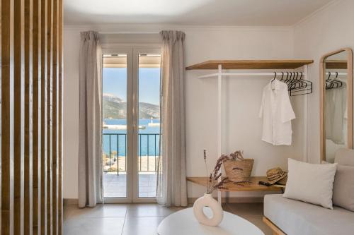 Theseus Seafront House