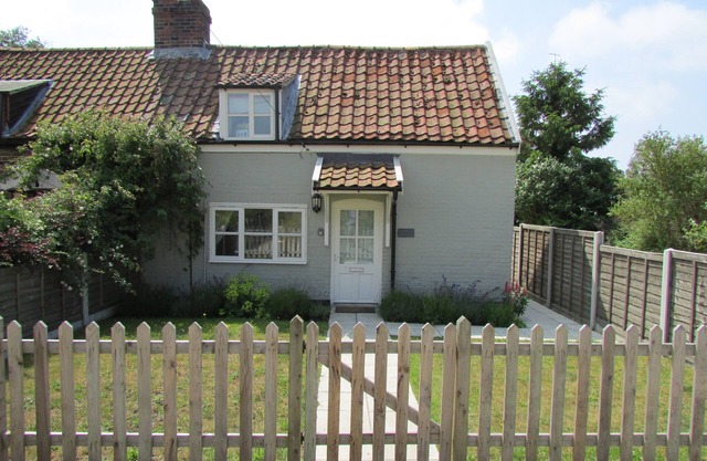 Cottage d'époque 2 chambres avec wifi, jardin et parking - 3 couchages