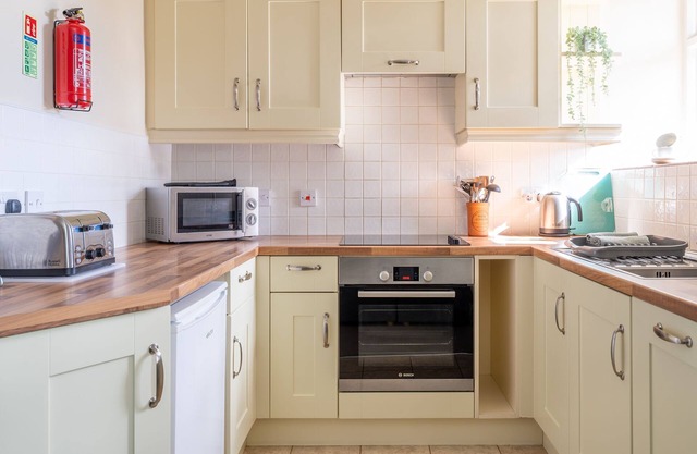 Thirlmere - sleeps 4 guests in 2 bedrooms