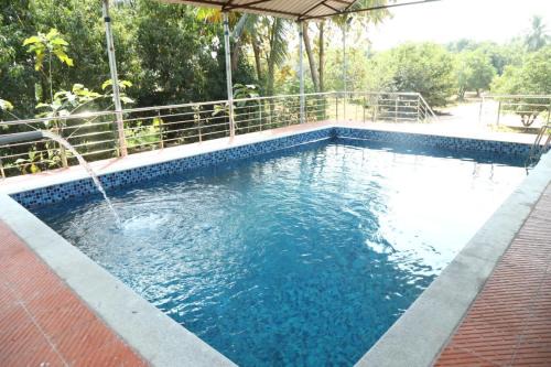 Thiruvallur Farm House
