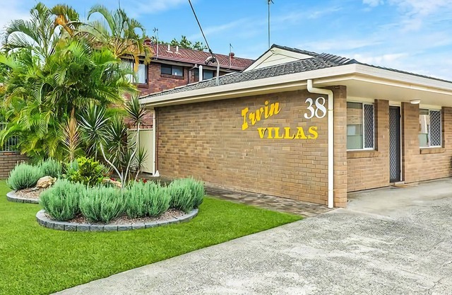 This 2 bedroom, 1 bathroom home is the ideal beach getaway for those looking to escape the grind