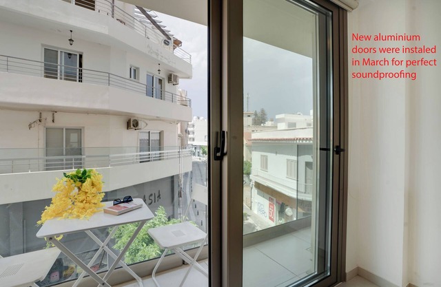 This apartment is a 2 bedroom(s), 1 bathrooms, located in Larnaca, Larnaca.