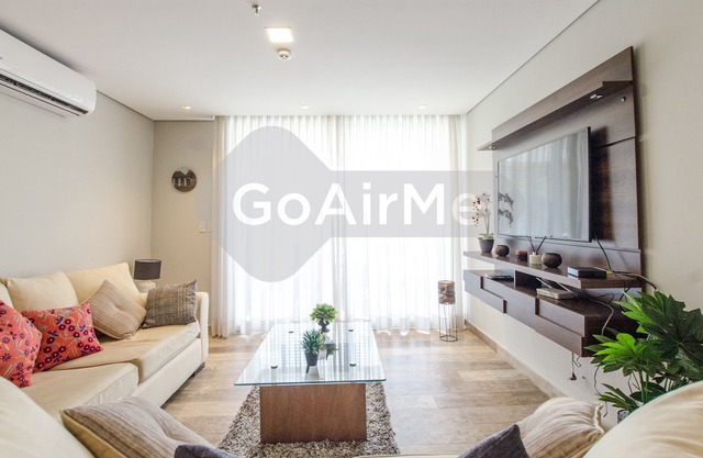 This apartment is a 2 bedroom(s), 2 bathrooms, located in Asuncion, CENTRAL.