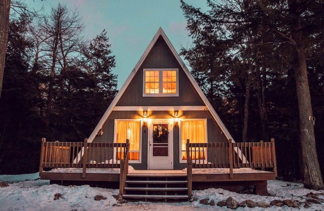 A-Frame élégant près de Manchester, randonnée pédestre, ski!