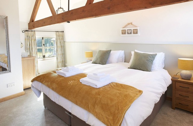 Ce charmant chalet qui peut accueillir deux personnes est dans le petit hameau de Comberton et un paradis pour les promeneurs ou