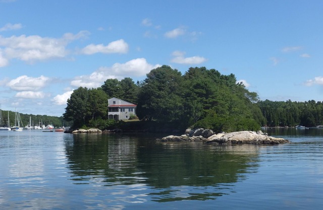 This cozy Maine cottage is the perfect location enjoying sunrises!