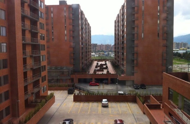 Ceci est un appartement unique dans lequel vous pouvez passer du temps et profiter.