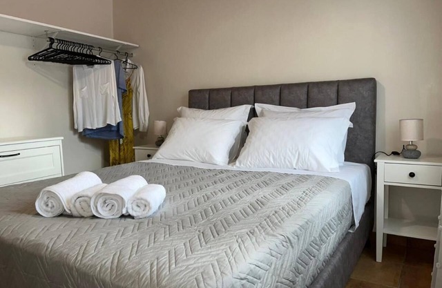 Cet appartement moderne et élégant est situé dans le centre de Christos, Raches.