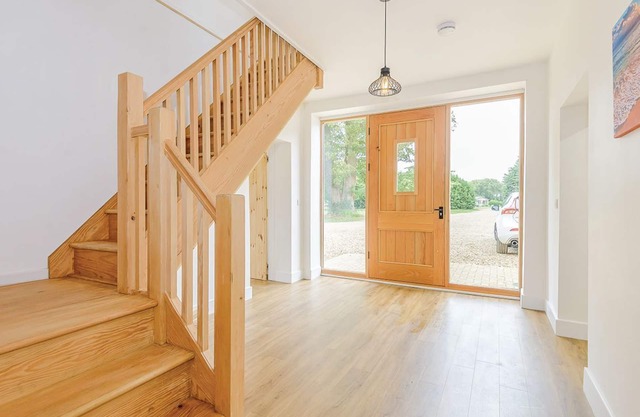 This superb, barn conversion is a perfect getaway for families and couples.