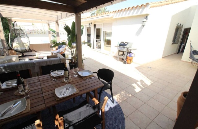 This villa is a 3 bedroom(s), 2.5 bathrooms, located in La Manga Club, Murcia.