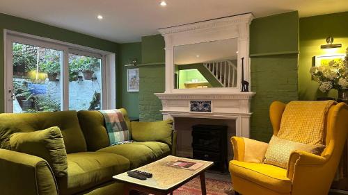 Thomas Kemp Suite