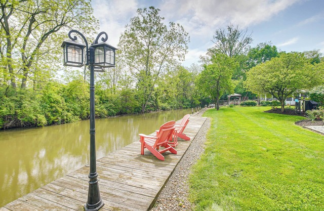 Thornville Home w/ Boat Dock: On the Lake!