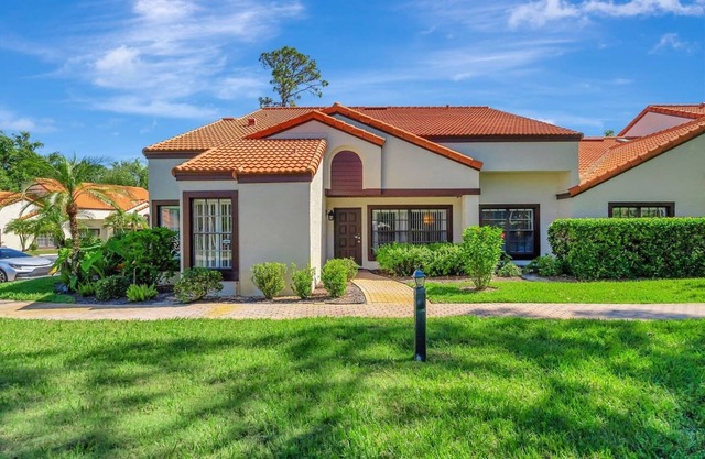 Three bedroom Villa With European Flair