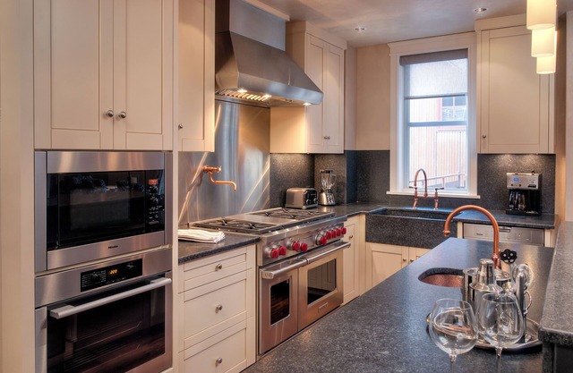 Three-Story Penthouse w/Rugged Mountain Elegance @ Auberge Element 52
