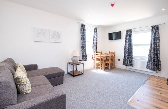 Rowan - Three Tuns Apartments, Pettistree