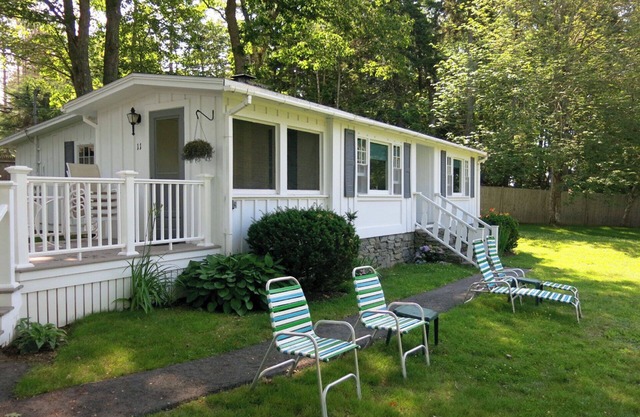 Cottage d'origine de Spruce Point Inn