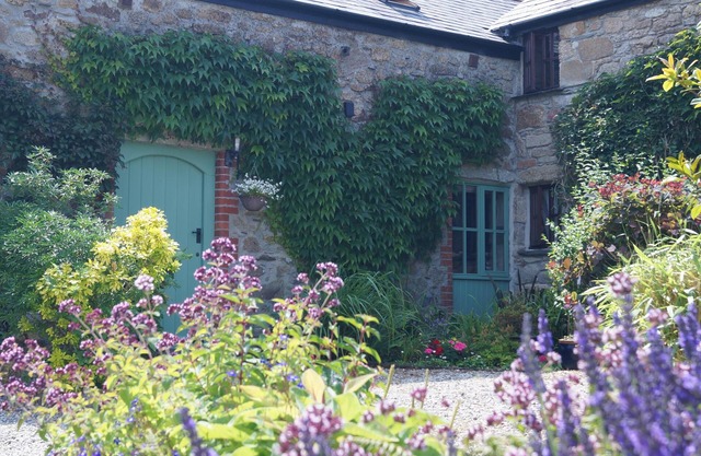 Joli chalet niché dans une belle campagne - Deux pauses de nuit disponibles