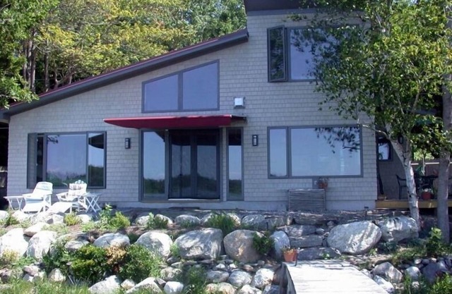 Tidal Cove - Cottage de charme informel reconstruit en confortable passif