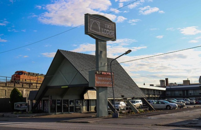 Tiki Lodge Motel