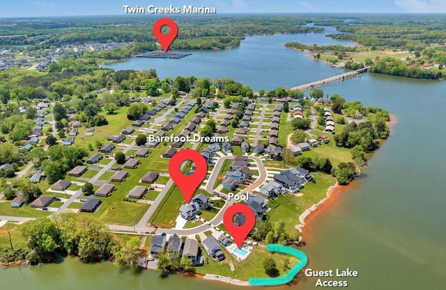 Tim's Ford Lake in the gated community of Barefoot Bay in Winchester TN.