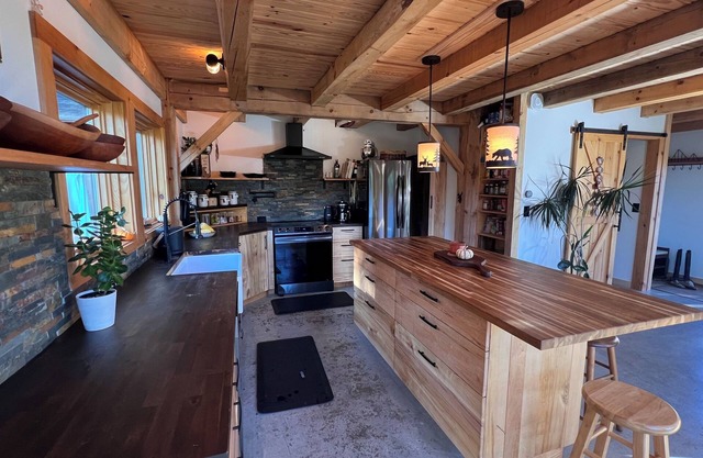 Timber Frame Cabin in the White Mountains