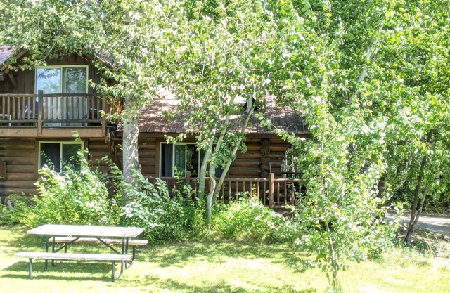 Maison de ville en bois rond 2 chambres au Wolfridge Resort