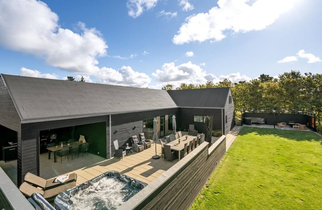 "Tinella" - 250m to the fjord by Interhome