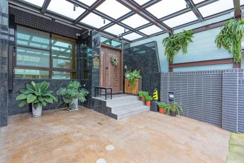 TING ZHU Homestay