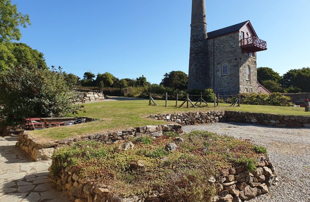 Tinner's Cottage, Nr. Sainte-Agnès, Cornwall
