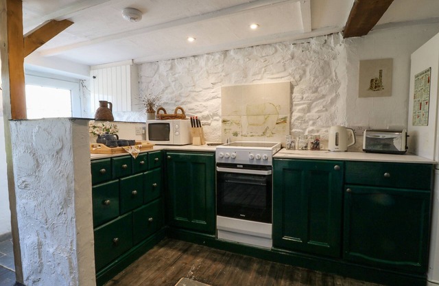 TINNERS, romantic, character holiday cottage in Gunnislake