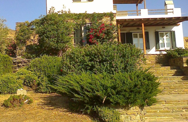 Tinos Cyclades Maison traditionnelle, proche de la mer, vue unique, min du port
