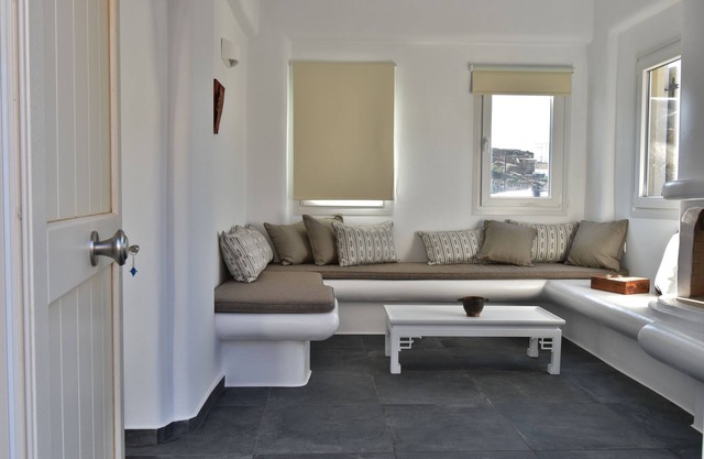 Tinos Portraits House with infinity private pool