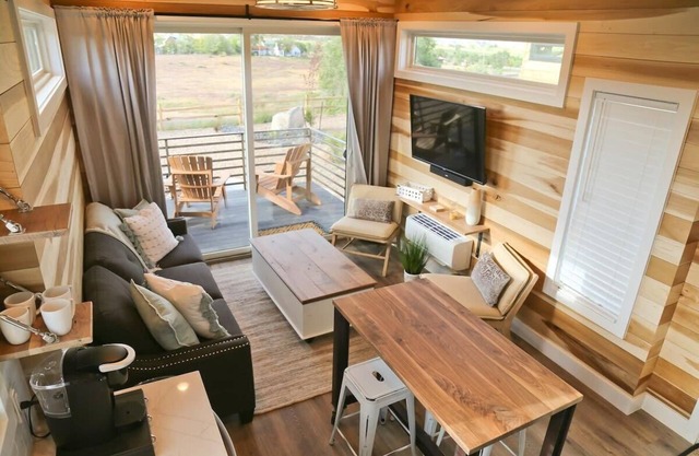 Escalante échappe à Holly Hock-Tiny House