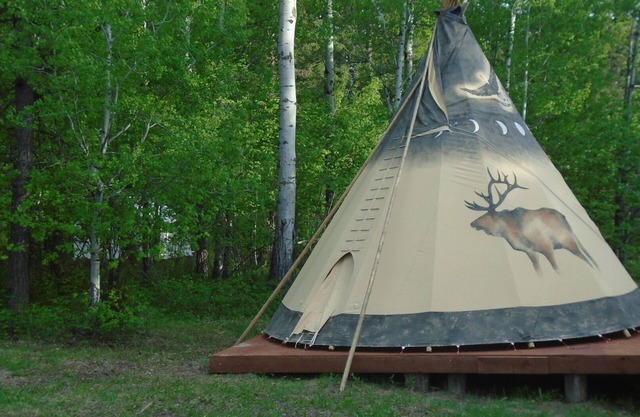 Camping Tipi 6 Caribou Trail Wagon Camp