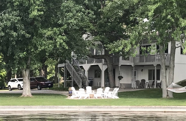 Tippy Cottage sur le lac