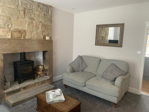Tipsy Cottage Charming 2 bedroom home.