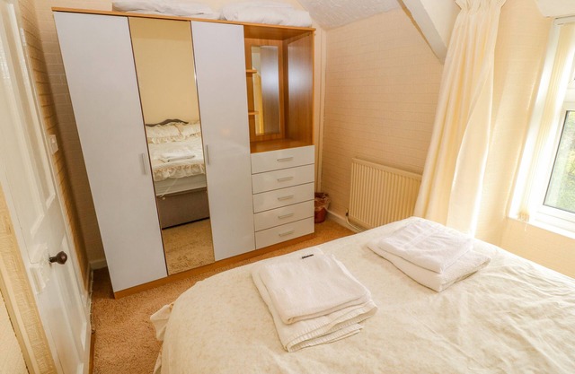 Tir Bedw