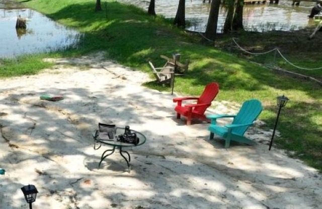 TLC TIGER ON TOLEDO BEND LAKE W/ PRIVATE BEACH AND FISHING AREA