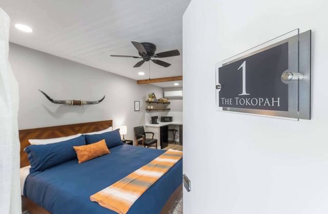 The Tokopah | Sequoia Motel RM 1